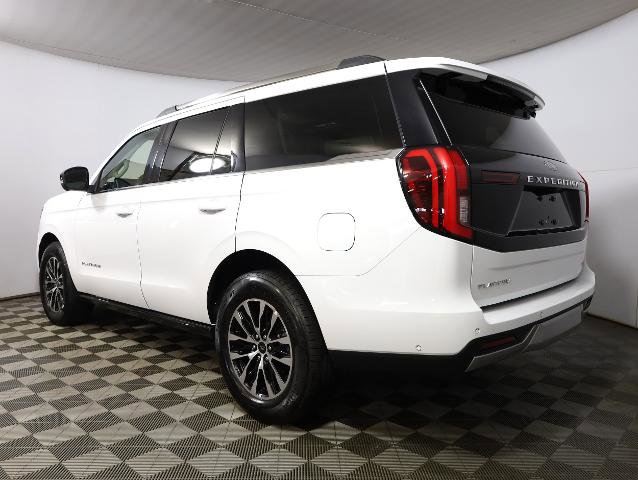 Certified 2025 Ford Expedition Platinum AWD/4WD image 7