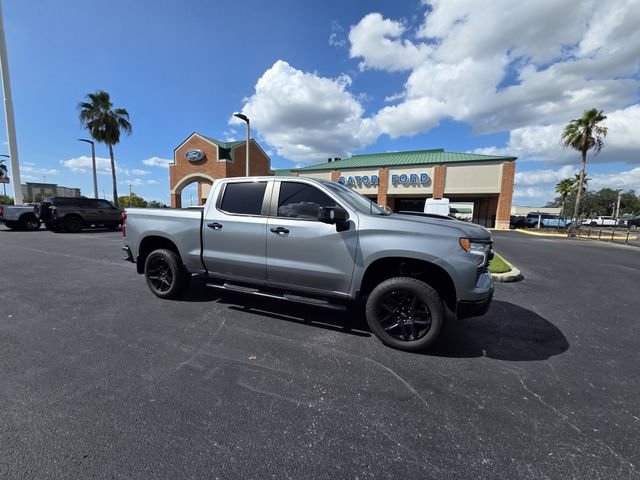 Used 2025 Chevrolet Silverado 1500 LT Trail Boss w/ LT Trail Boss Premium Package AWD/4WD image 2