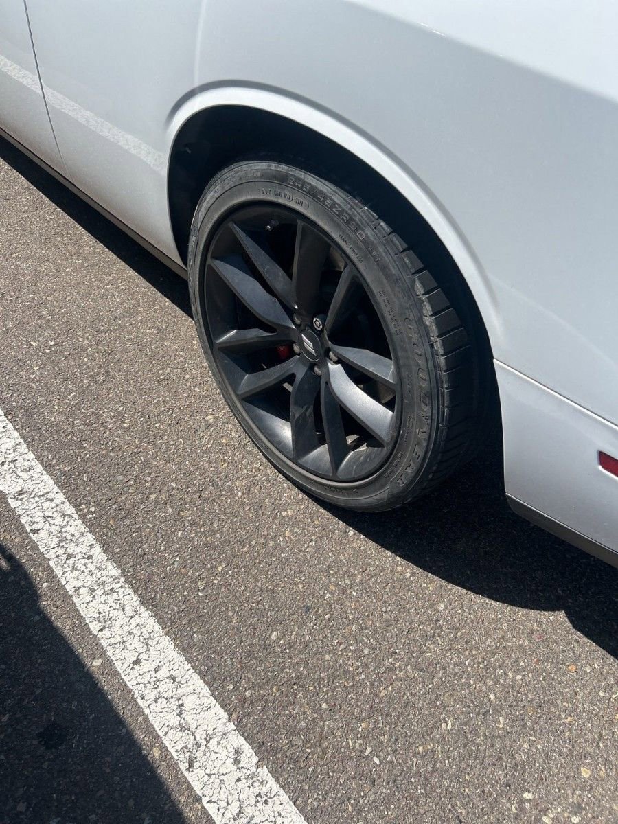 Used 2022 Dodge Challenger GT w/ Plus Package RWD image 8