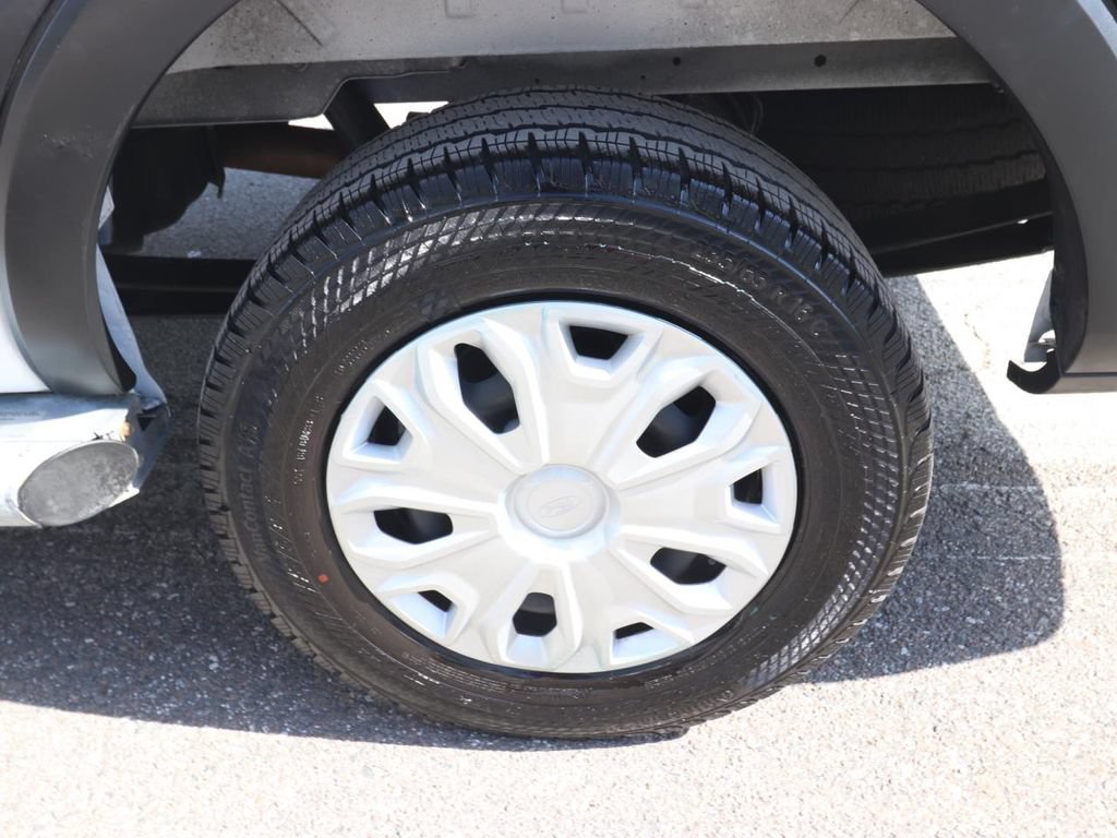 Certified 2025 Ford Transit 250 Low Roof w/ Exterior Upgrade Package RWD image 24