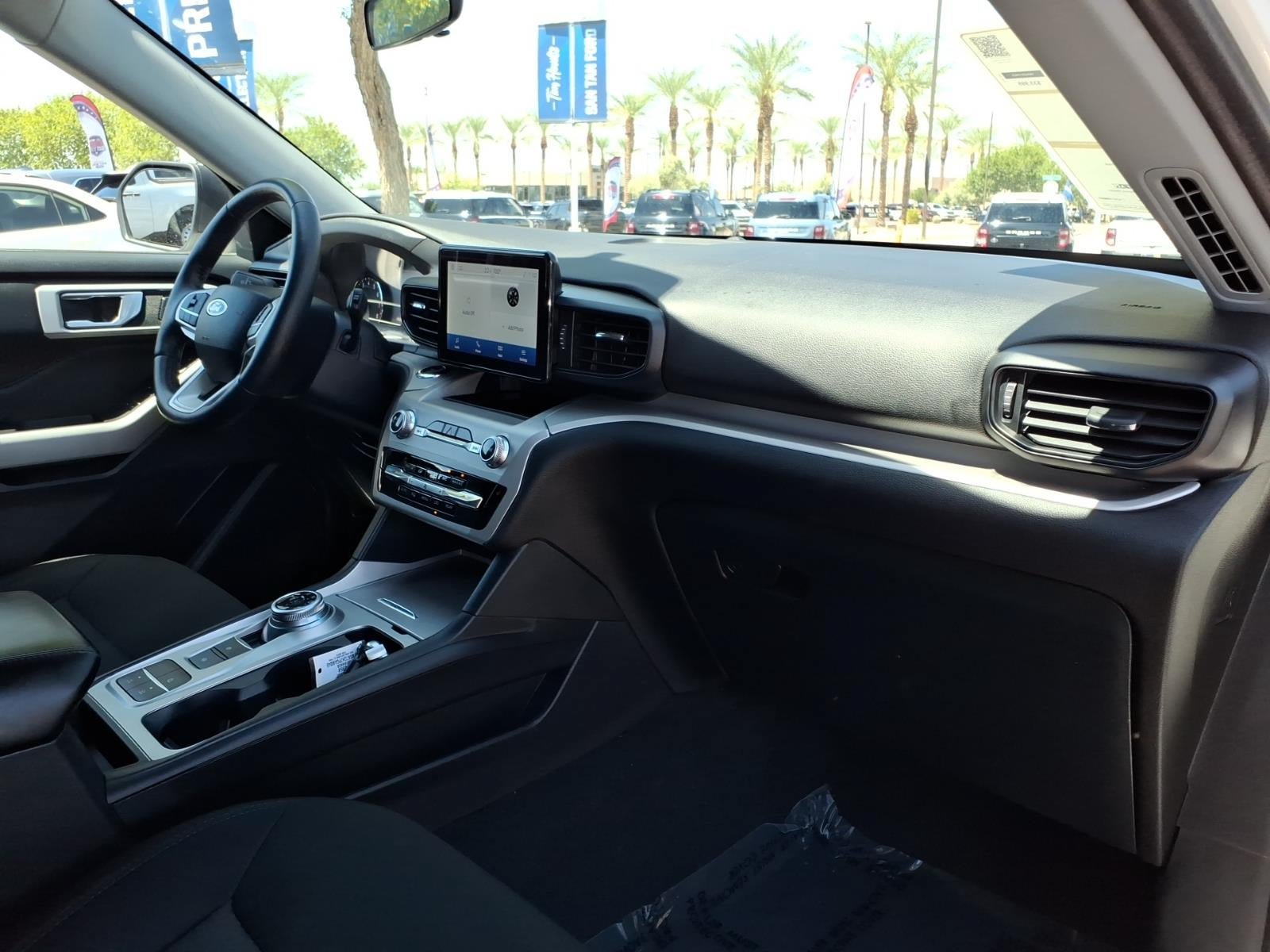 Certified 2023 Ford Explorer XLT RWD image 10