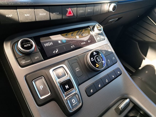 Used 2023 Hyundai Palisade Calligraphy image 13