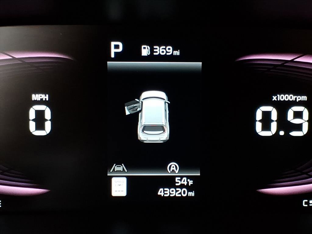 Used 2023 Kia Soul LX w/ LX Technology Package image 20