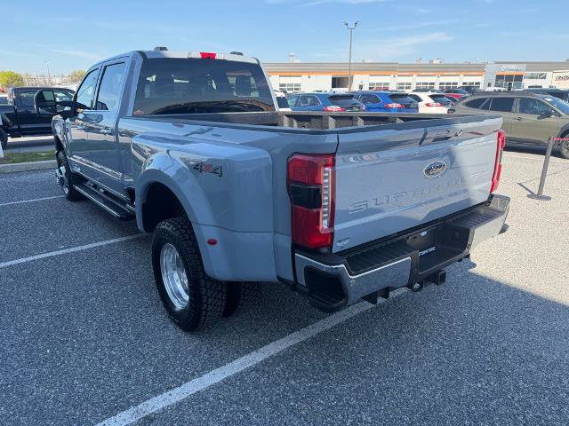 Certified 2025 Ford F350 Lariat w/ Chrome Package AWD/4WD image 6