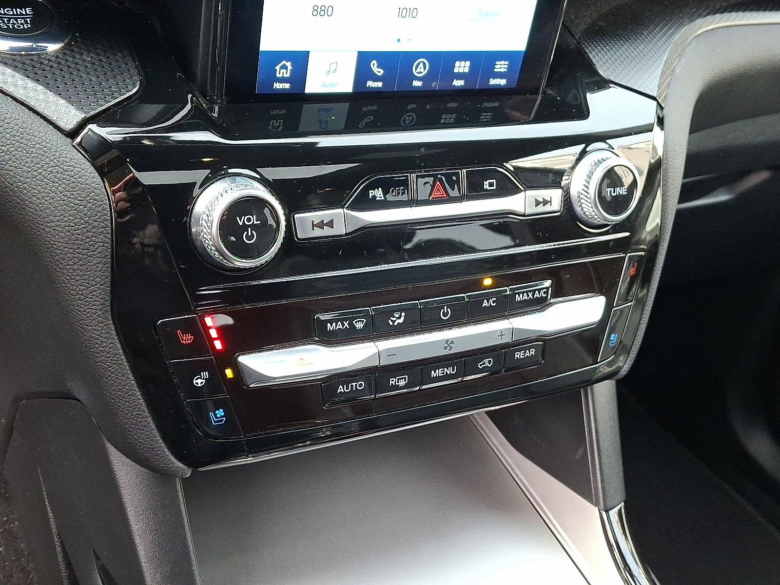 Certified 2023 Ford Explorer ST w/ Equipment Group 401A image 18