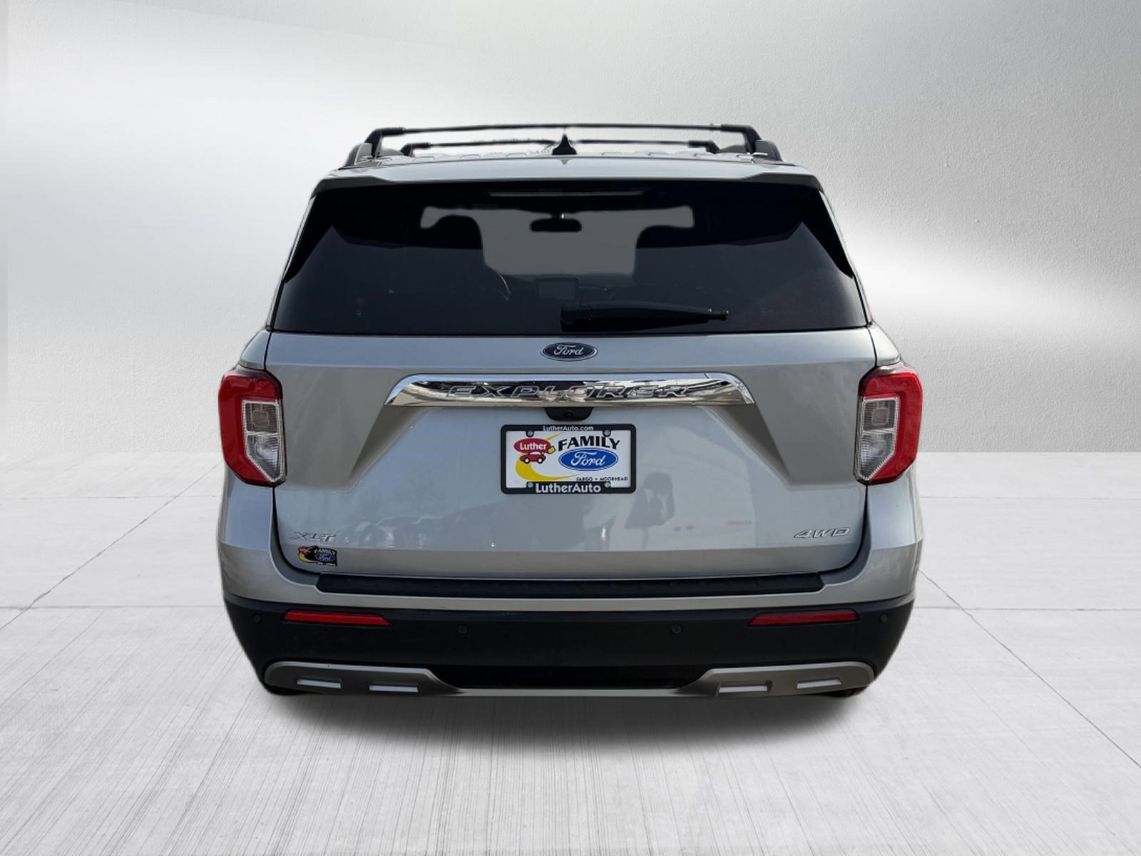 Certified 2023 Ford Explorer XLT w/ Equipment Group 202A image 4