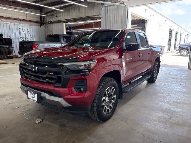 Used 2023 Chevrolet Colorado Z71 w/ Z71 Convenience Package 2 AWD/4WD image 4