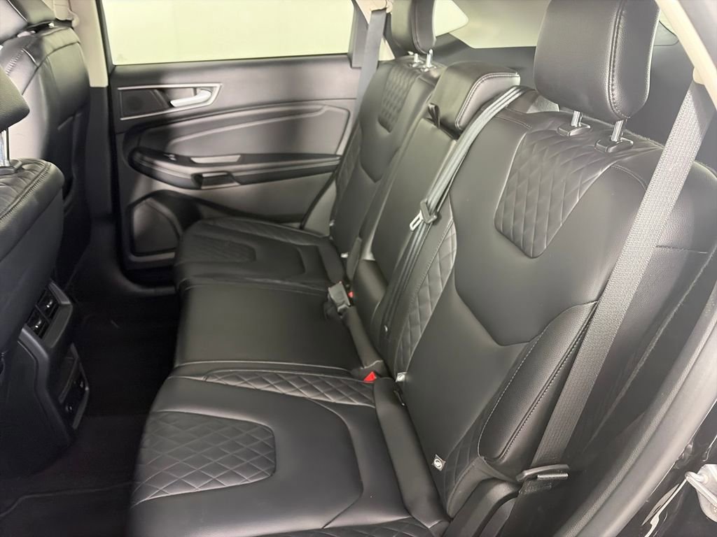 Certified 2024 Ford Edge Titanium image 13