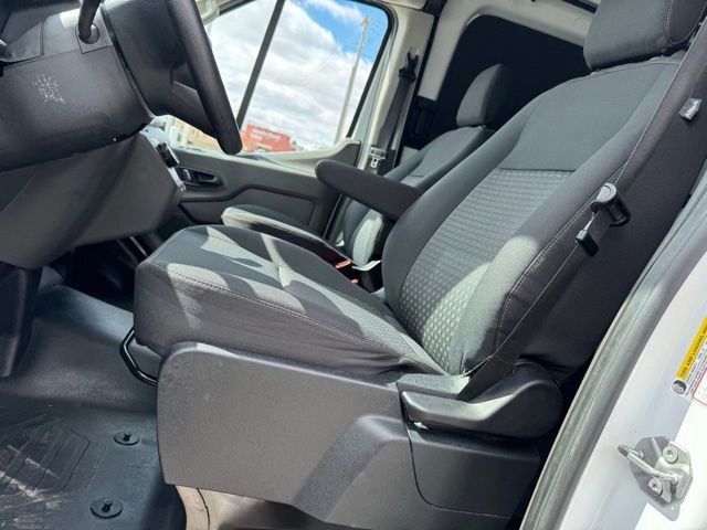 Certified 2022 Ford E-Transit 148 High Roof w/ Load Area Protection Package image 7