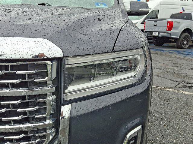 Used 2021 GMC Acadia Denali w/ Denali Ultimate Package AWD/4WD image 33