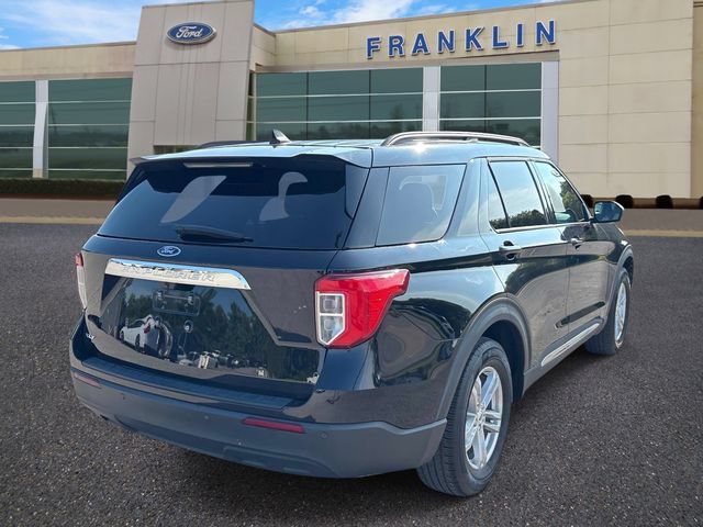 Certified 2023 Ford Explorer XLT RWD image 7