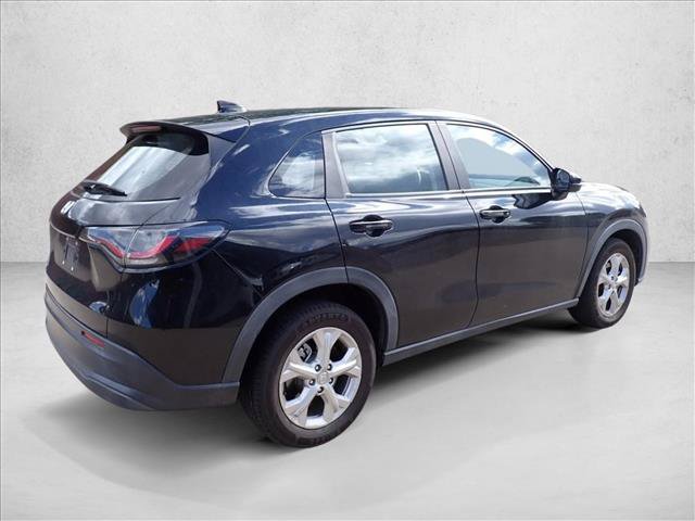 Used 2023 Honda HR-V LX image 8