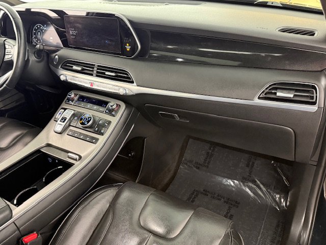 Used 2022 Hyundai Palisade Calligraphy image 19