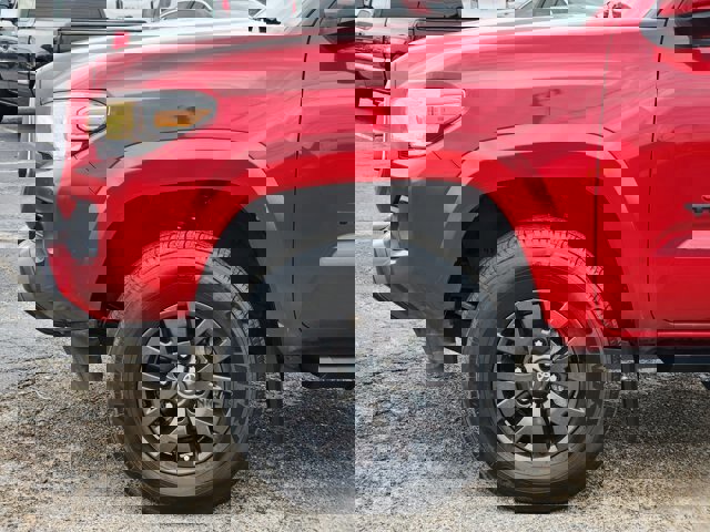 Used 2022 Toyota Tacoma SR5 image 8