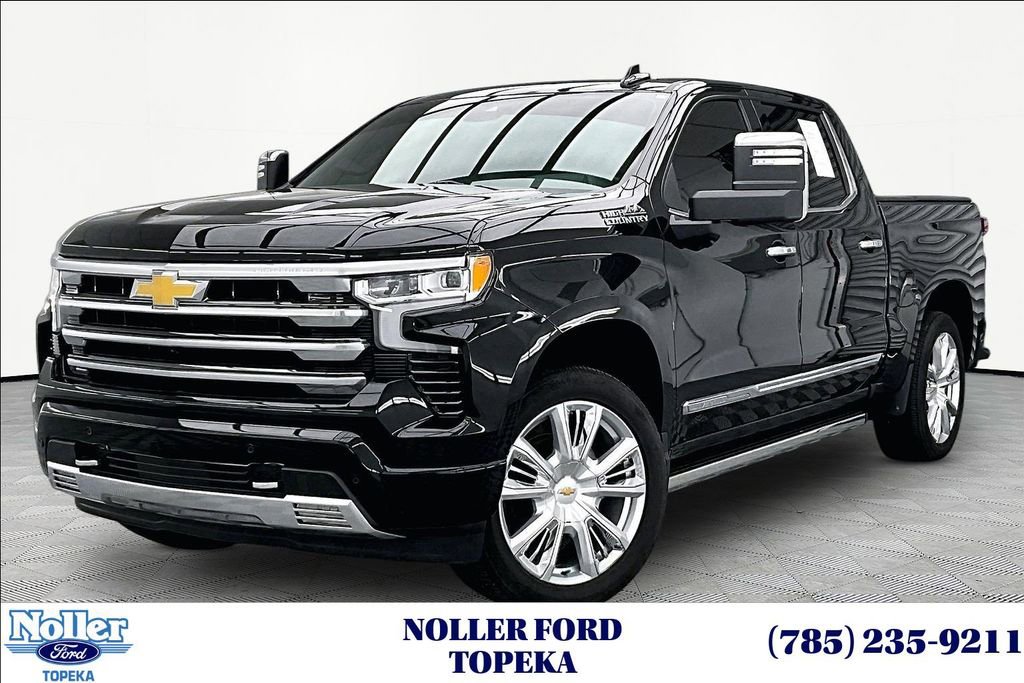 Used 2024 Chevrolet Silverado 1500 High Country w/ High Country Premium Package AWD/4WD image 1