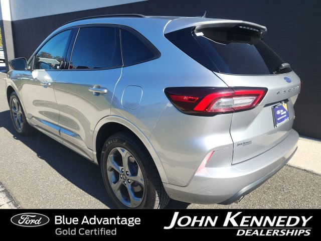 Certified 2024 Ford Escape ST-Line AWD/4WD image 4