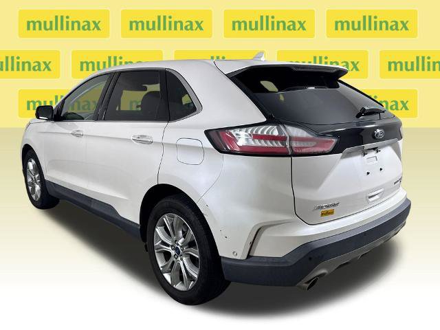 Certified 2019 Ford Edge Titanium w/ Equipment Group 301A FWD image 12