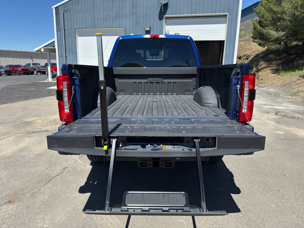 Certified 2026 Ford F350 Lariat w/ Black Appearance Package AWD/4WD image 10