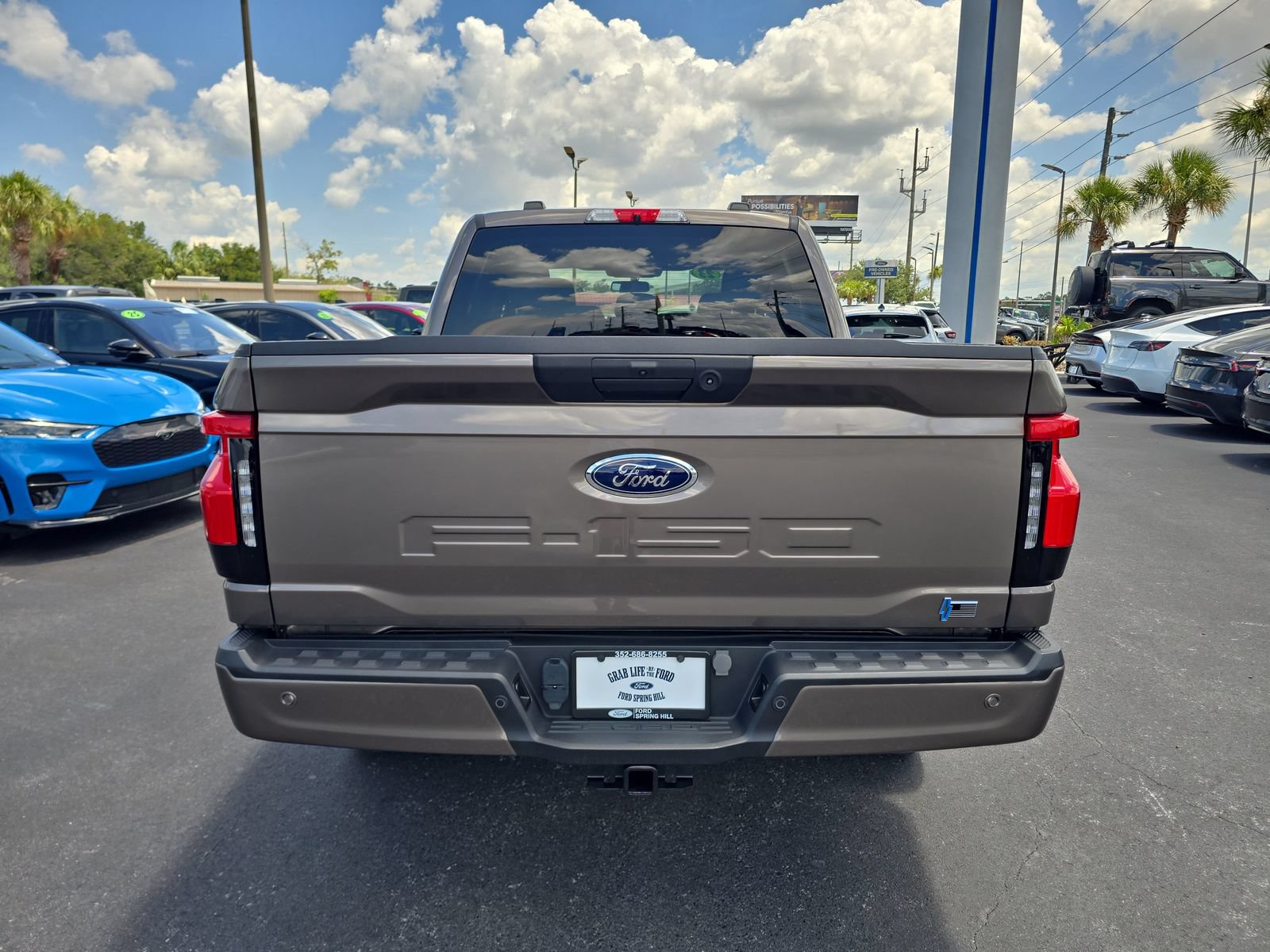 Certified 2023 Ford F150 Lightning XLT AWD/4WD image 4