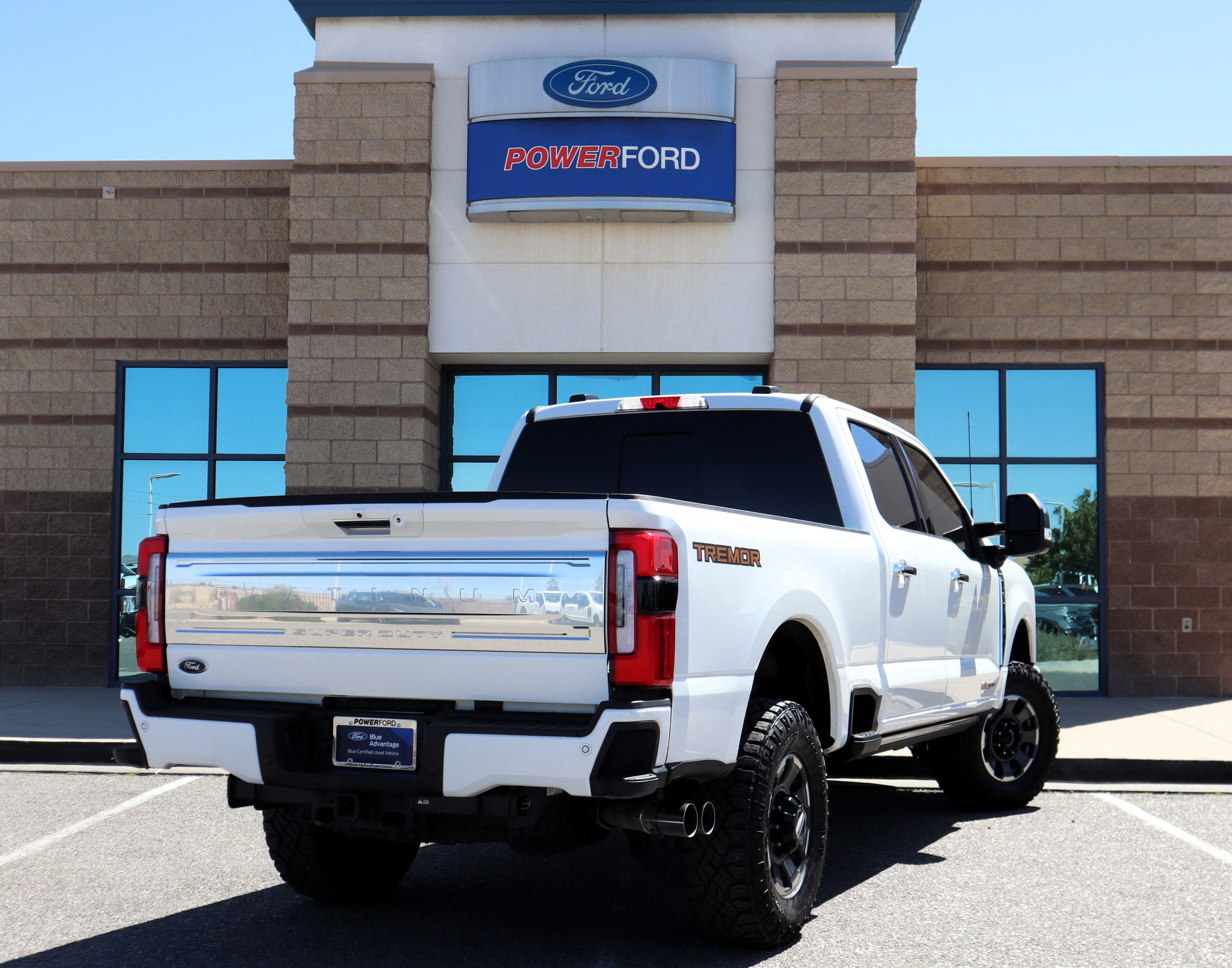 Certified 2024 Ford F350 Platinum w/ Tremor Off-Road Package AWD/4WD image 6