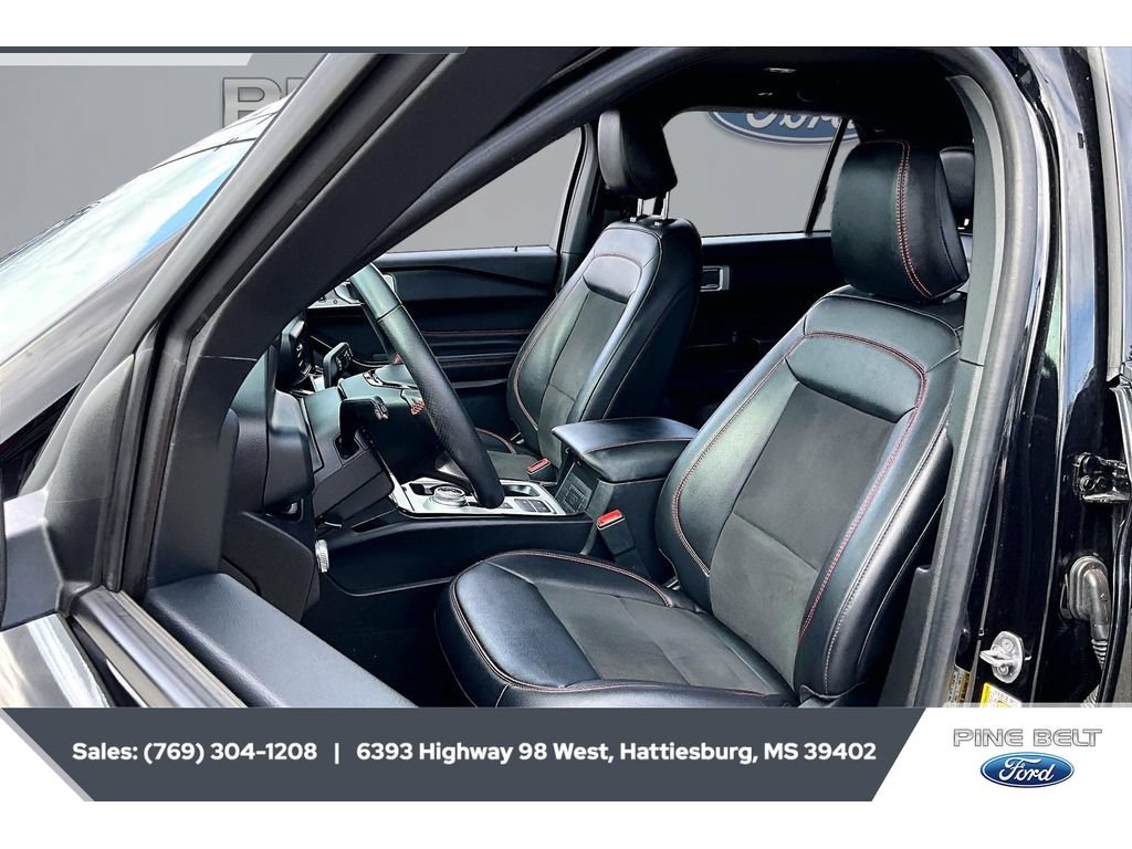 Certified 2023 Ford Explorer ST-Line w/ Class IV Trailer Tow Package RWD image 18