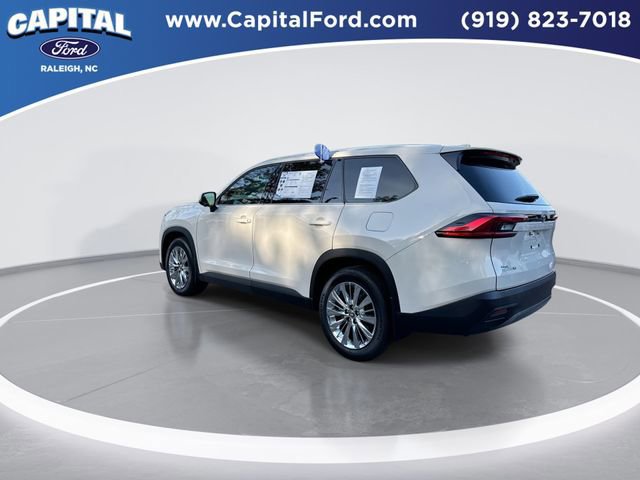 Used 2024 Toyota Grand Highlander Platinum image 4