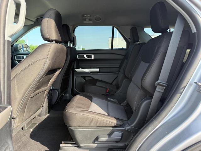 Certified 2022 Ford Explorer XLT w/ Class IV Trailer Tow Package image 11