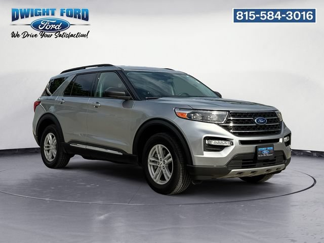 Certified 2022 Ford Explorer XLT w/ Equipment Group 202A AWD/4WD image 7