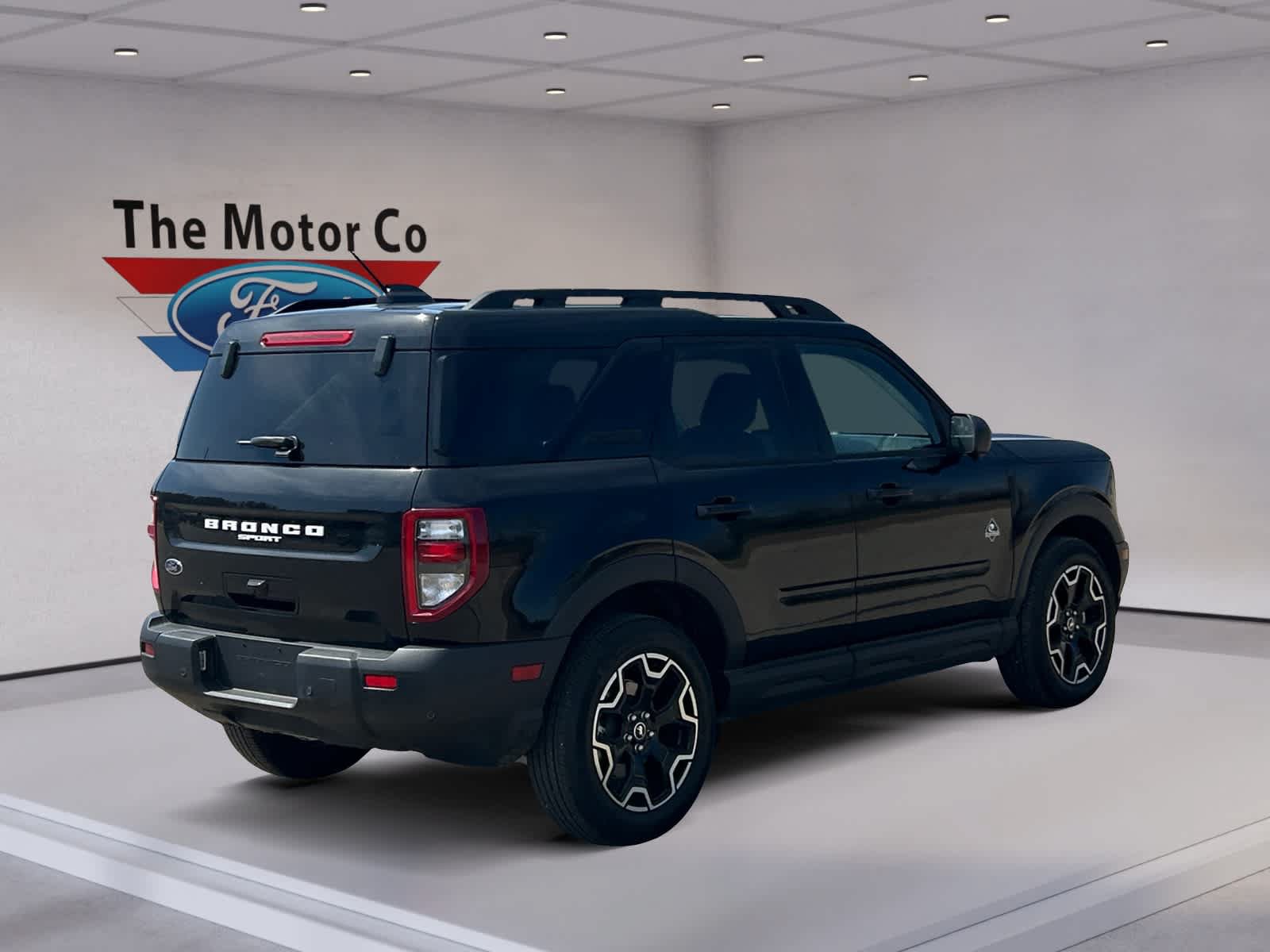 Certified 2025 Ford Bronco Sport Outer Banks w/ Outer Banks Tech Package+ AWD/4WD image 5