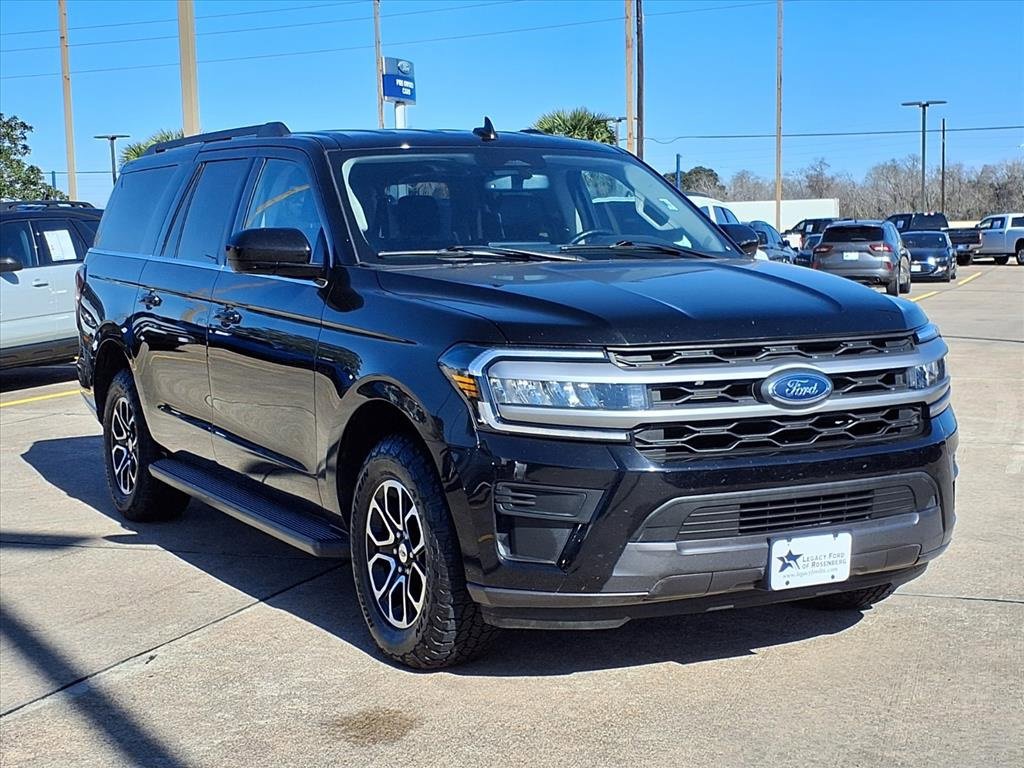 Certified 2024 Ford Expedition Max XLT image 7