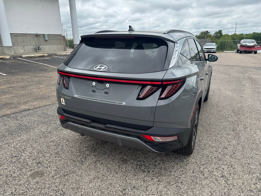 Used 2024 Hyundai Tucson Limited FWD image 7