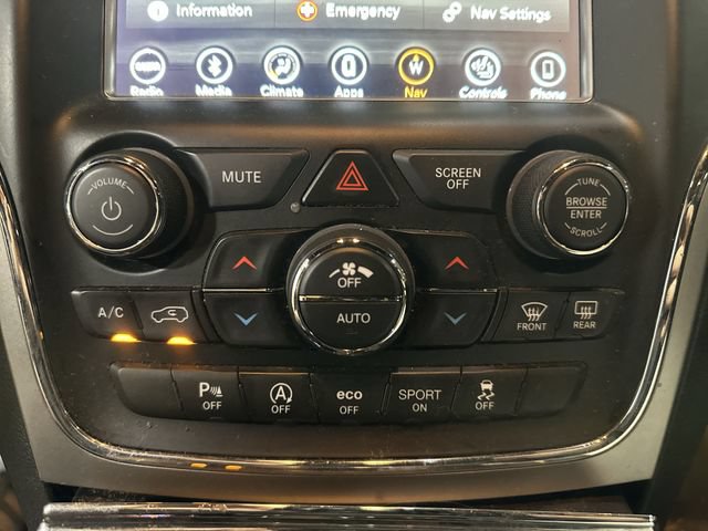 Used 2018 Jeep Grand Cherokee Altitude AWD/4WD image 21