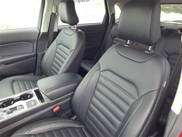 Certified 2024 Ford Edge SEL w/ Convenience Package image 8