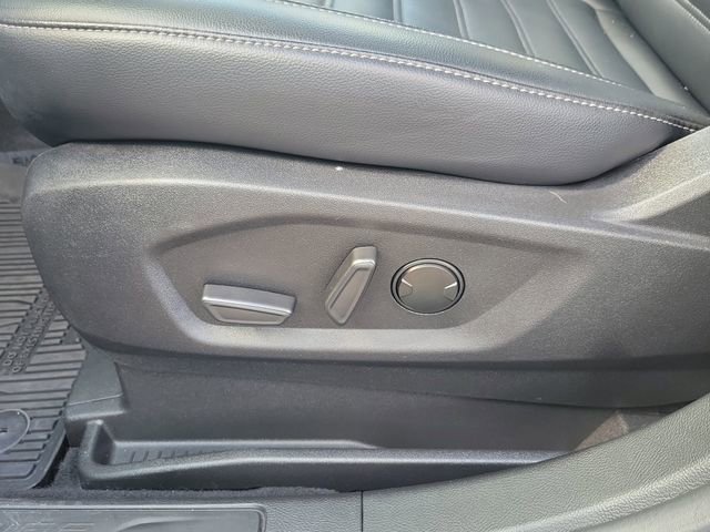 Certified 2023 Ford Edge SEL w/ Convenience Package AWD/4WD image 13