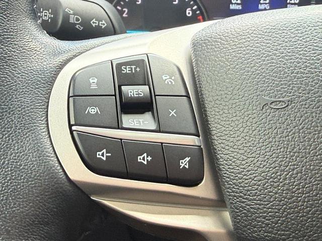 Certified 2022 Ford Explorer XLT w/ Equipment Group 202A AWD/4WD image 16