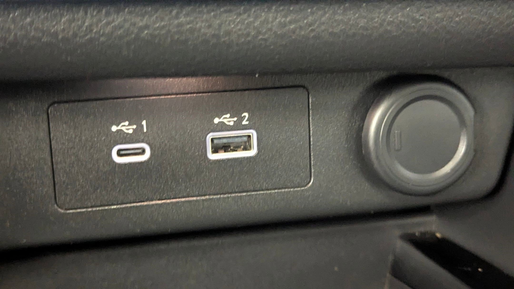 Used 2021 Nissan Rogue SV w/ Premium Package image 28