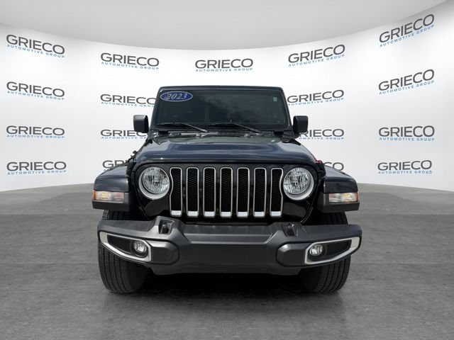 Used 2023 Jeep Wrangler Unlimited Sahara w/ Cold Weather Group AWD/4WD image 2
