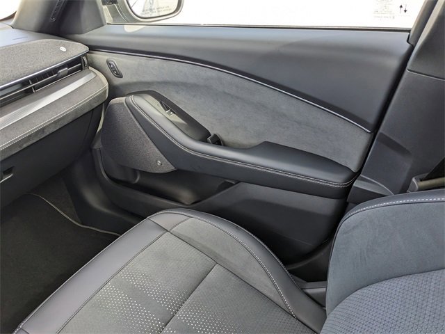 Certified 2025 Ford Mustang Mach-E GT image 17