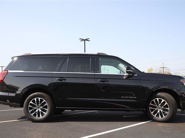 Certified 2025 Ford Expedition Max Platinum AWD/4WD image 7