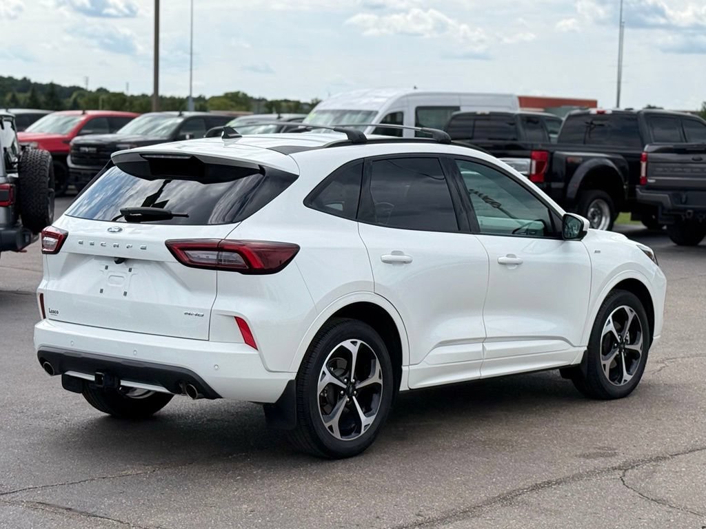 Certified 2023 Ford Escape ST-Line Select w/ Tech Pack #2 AWD/4WD image 31