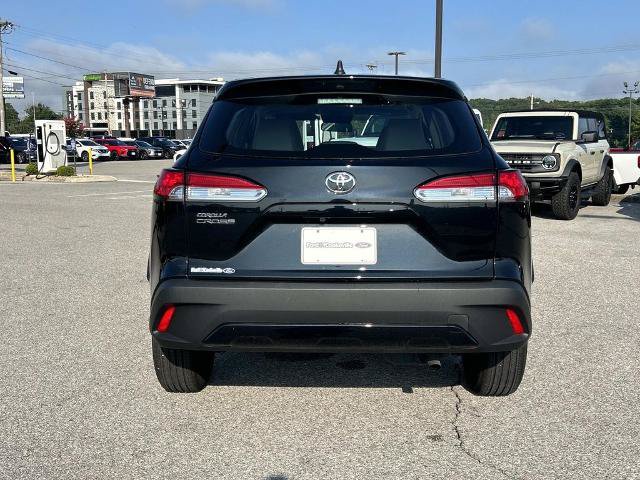 Used 2025 Toyota Corolla Cross L FWD image 5