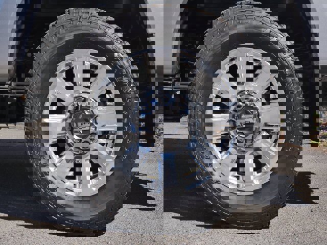 Certified 2023 Ford F350 Platinum image 23