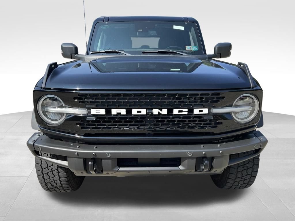 Certified 2022 Ford Bronco Wildtrak AWD/4WD image 2