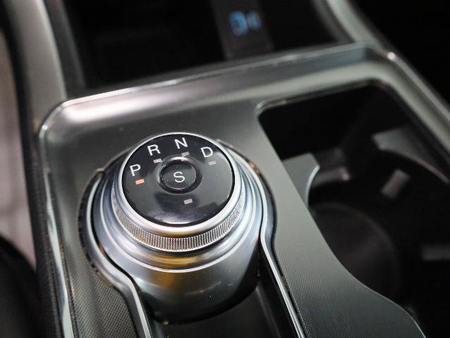 Certified 2024 Ford Edge ST-Line AWD/4WD image 18
