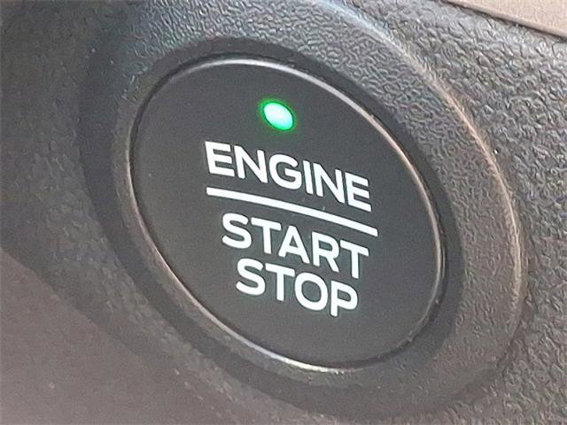 Certified 2022 Ford Escape SE image 22