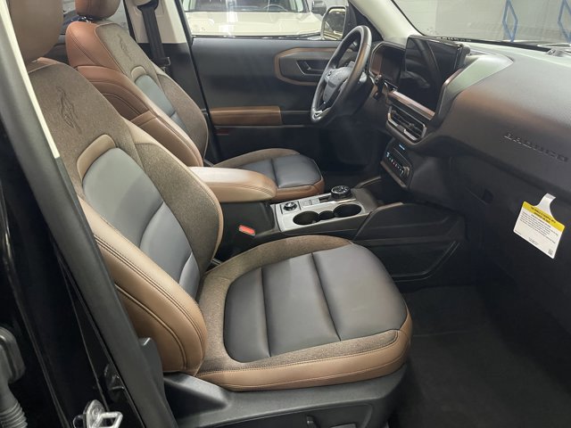 Certified 2025 Ford Bronco Sport Outer Banks w/ Outer Banks Tech Package+ AWD/4WD image 19