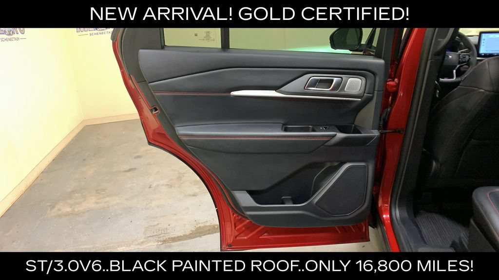 Certified 2025 Ford Explorer ST w/ Sun And Sound Package AWD/4WD image 25