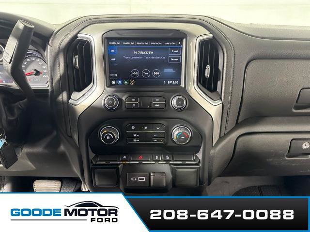 Used 2020 Chevrolet Silverado 1500 LT AWD/4WD image 16