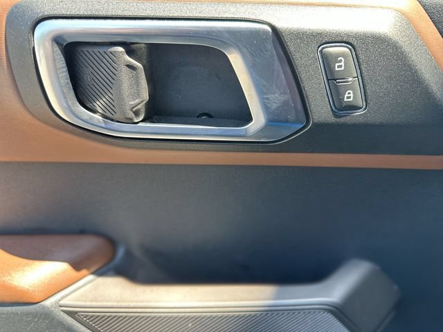 Certified 2022 Ford Bronco Outer Banks AWD/4WD image 14