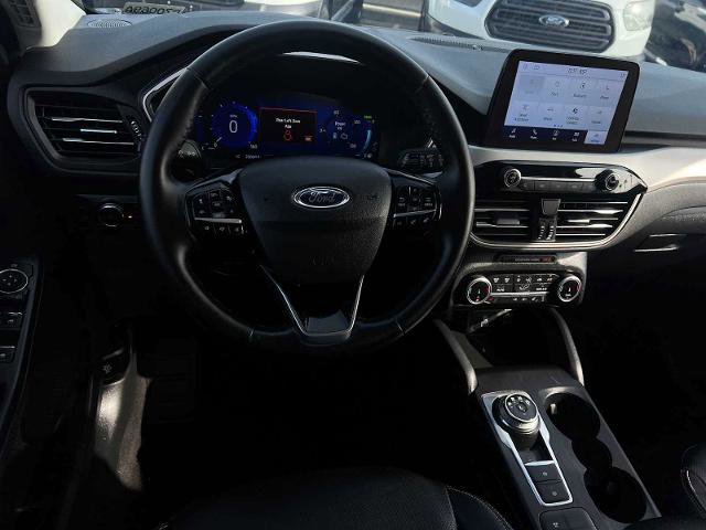 Certified 2022 Ford Escape SEL w/ Technology Package image 15